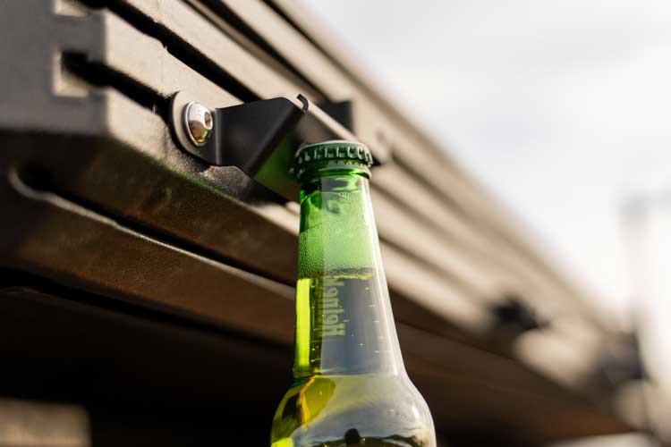 Ouvre-Bouteille pour Tentes de Toit