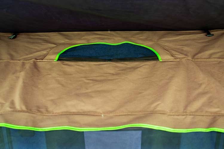 Air recirculation window on the Explore One Rooftop Tent