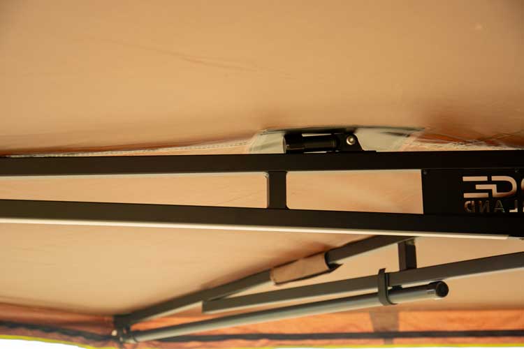 Slope pegs closed on the 270 awning