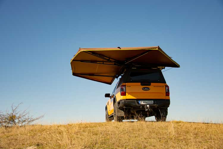 Right side view of the freestanding awning