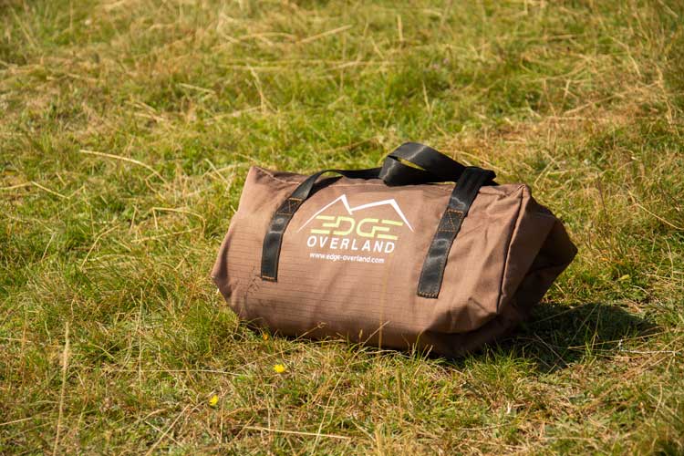 Carry bag for the Shelter Max sidewall extensions.